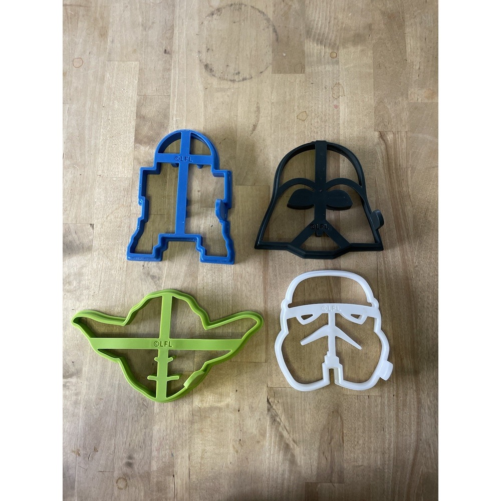Star Wars Silicone Pancake Molds Set 4 Williams Sonoma Yoda R2d2 Vader Trooper